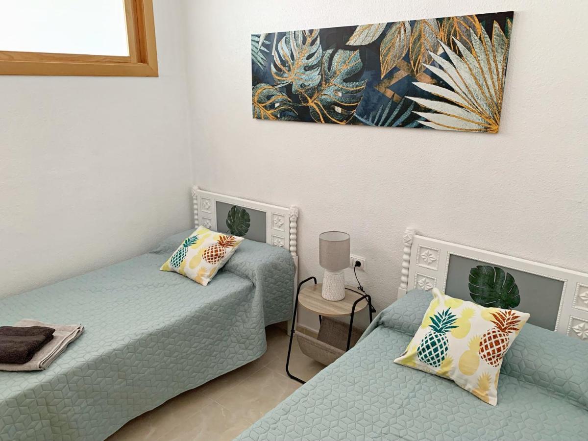 Sunny Beach Retreat Santa Pola Extérieur photo